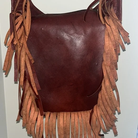 Hand-crafted Leather Fringed Adjustable Hip Belt-
Bumbag (unisex) - Picture 10 of 14